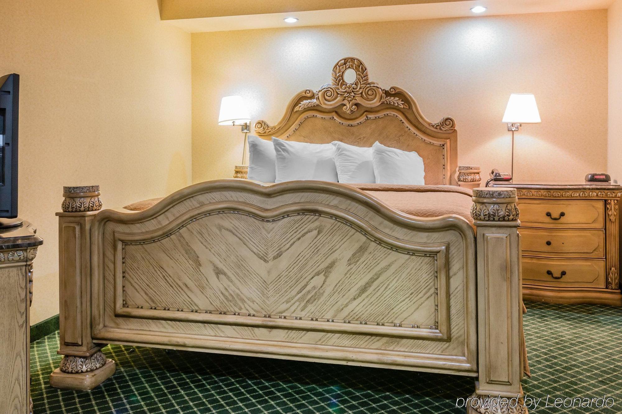 Quality Inn & Suites Detroit Metro Airport Romulus Ngoại thất bức ảnh